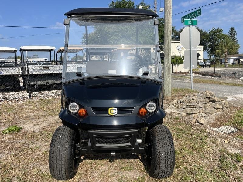 2025 Cushman Hauler XL ELiTE Lithium UTV | Black | 6-Foot Bed & 1600 lb Payload | Sale Price! - Image 6