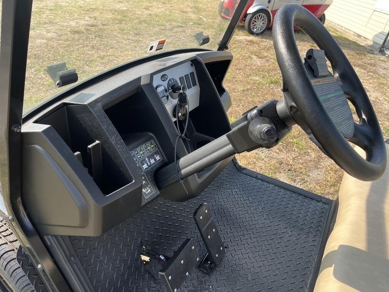 2025 Cushman Hauler XL ELiTE Lithium UTV | Black | 6-Foot Bed & 1600 lb Payload | Sale Price! - Image 4