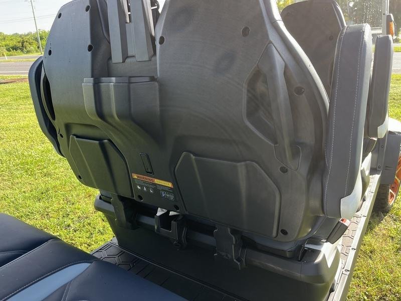 2025 Evolution D-Max XT6 for Sale | 4WD 6-Seater with 24-Speaker Sound - Image 6