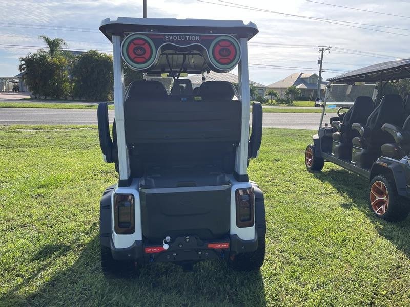 2025 Evolution D-Max XT6 for Sale | 4WD 6-Seater with 24-Speaker Sound - Image 5
