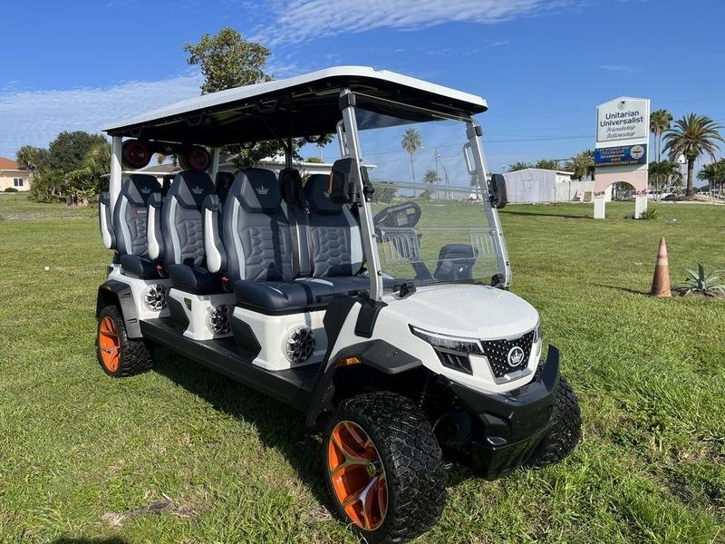2025 Evolution D-Max XT6 for Sale | 4WD 6-Seater with 24-Speaker Sound