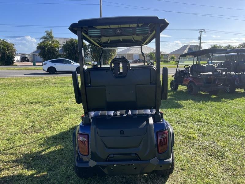 2025 Evolution D5 Ranger 4 Plus Mediterranean Blue | Cart with CarPlay - Image 8