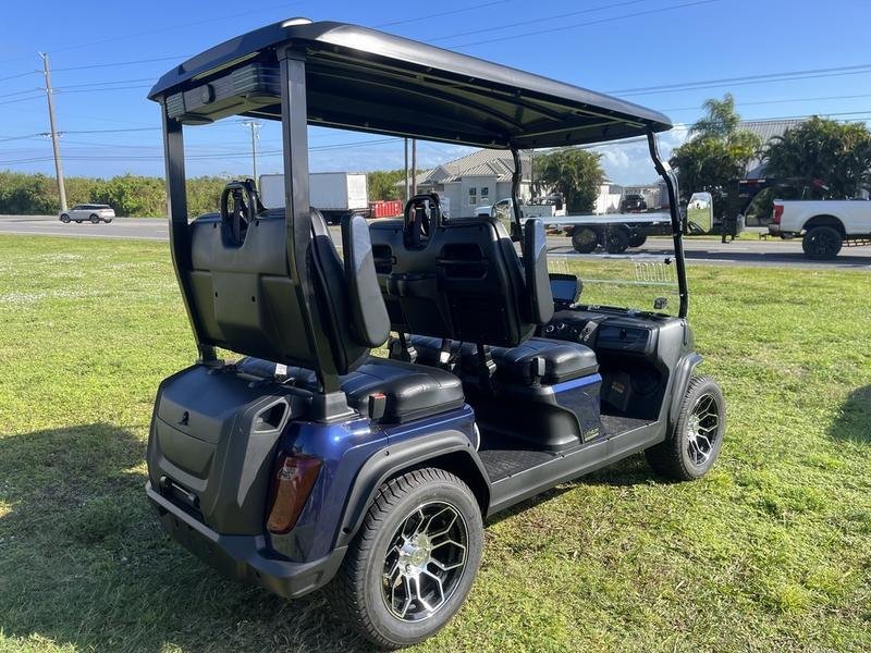 2025 Evolution D5 Ranger 4 Plus Mediterranean Blue | Cart with CarPlay - Image 5