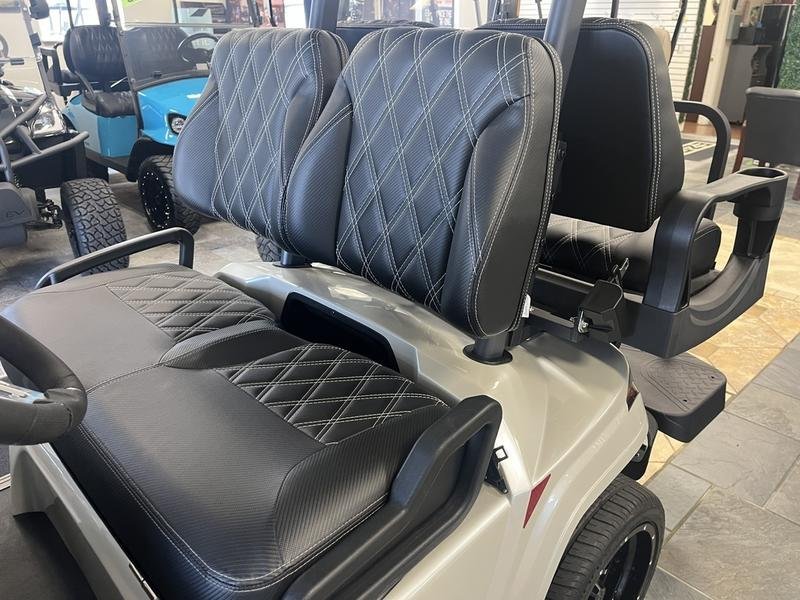 2025 STAR EV Sirius 2+2 LSV | Black Finish | Premium Electric Street Legal PTV Sale! - Image 3