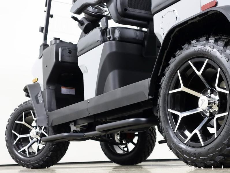 2025 Denago EV Rover XL Lifted 4-Passenger Lithium Golf Cart - Image 9