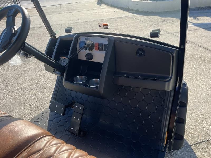 2025 E-Z-GO Liberty ELiTE Lithium PTV | Metallic Charcoal | 4 Forward-Facing Seats Sale! - Image 5