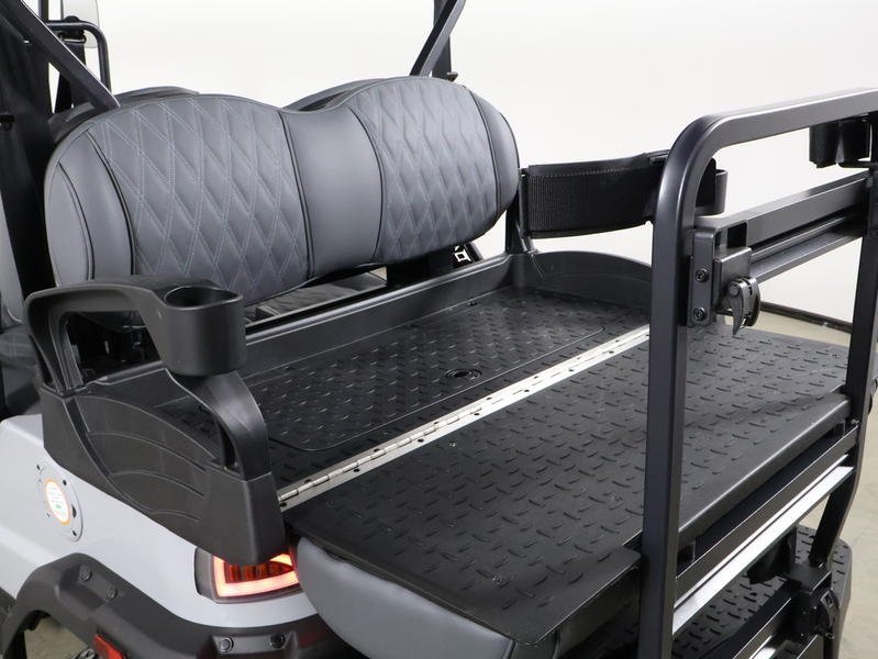 2026 Denago EV Rover XL6 Lifted 6-Passenger Lithium Golf Cart - Image 9