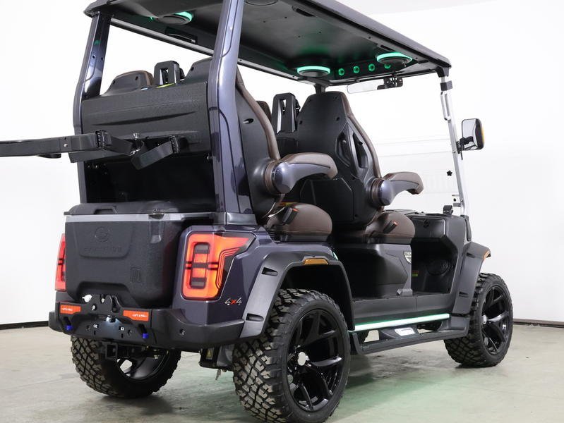 2026 Evolution D-MAX XT4 Lithium 4x4 4-Passenger Forward-Facing Golf Cart - Image 15