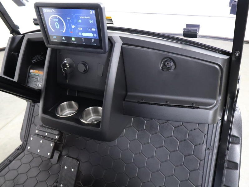 2026 E-Z-GO Express 4 Summit XT Lifted EFI Gas 4-Seater Golf Cart - Image 3