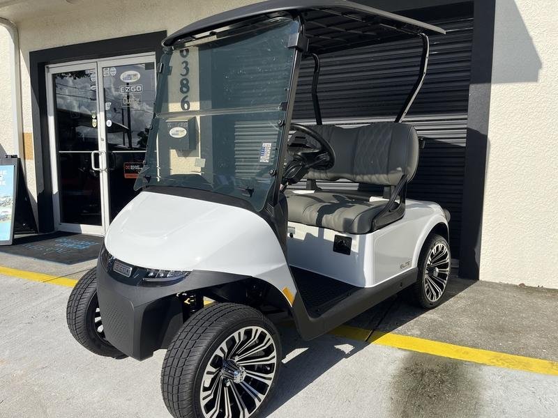 2026 E-Z-GO RXV 2 Freedom ELiTE Lithium Golf Cart | Bright White | Zero-Maintenance Power! - Image 2