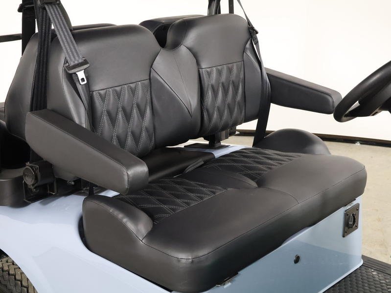 2026 E-Z-GO RXV 4 Touring STL ELiTE Lithium 4-Passenger Golf Cart - Image 8