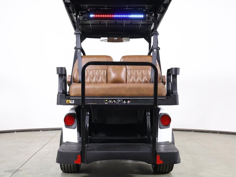 2026 E-Z-GO® RXV 4 Touring STL ELiTE Lithium 4-Passenger Golf Cart - Image 9