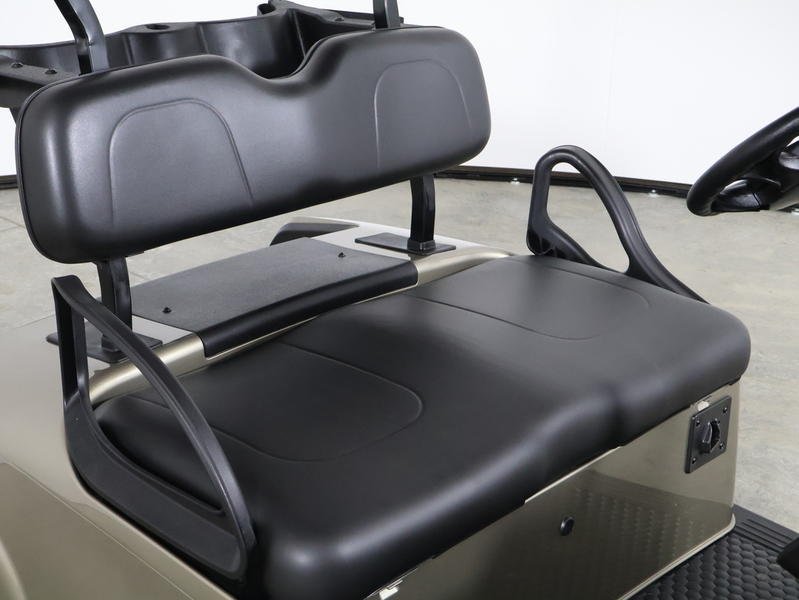 2026 E-Z-GO® RXV 2 Freedom ELiTE Lithium 2-Passenger Golf Cart - Image 9