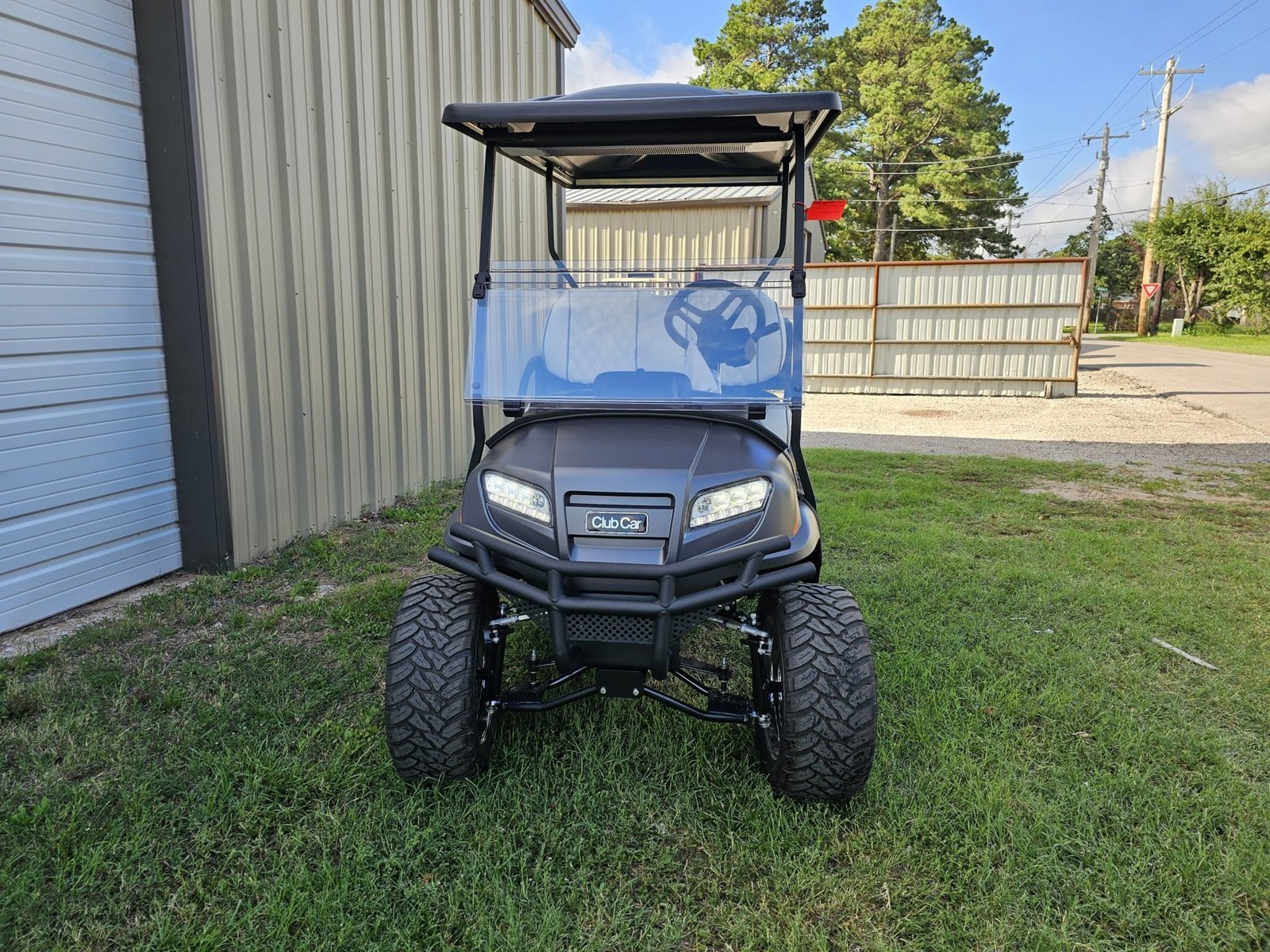 2027 Club Car Onward Lifted 4-Passenger Lithium Golf Cart - Image 2