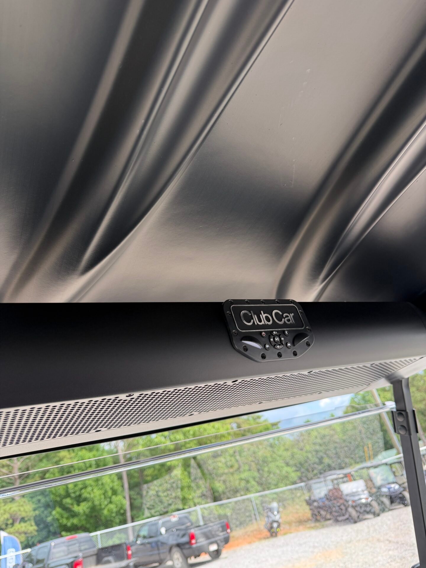 2027 Club Car Onward Lifted 6-Passenger Gas | Midnight Silver - Image 5