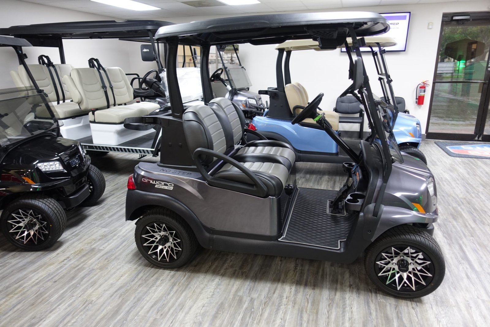 2027 Club Car Onward 2-Passenger HP Lithium Golf Cart - Image 5