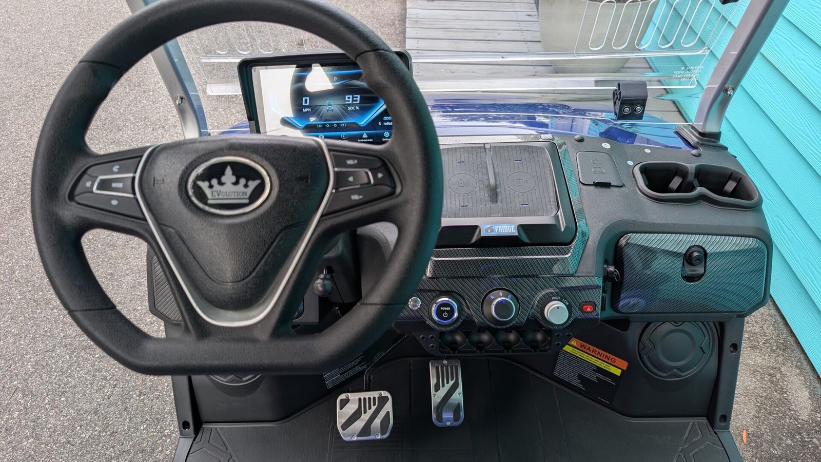 2026 Evolution D-Max GT4 4-Passenger Lithium Golf Cart - Image 5