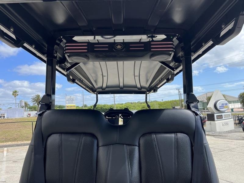 2025 Evolution D5 Maverick 4+2 for Sale | 6-Seater Lifted Golf Cart - Image 6