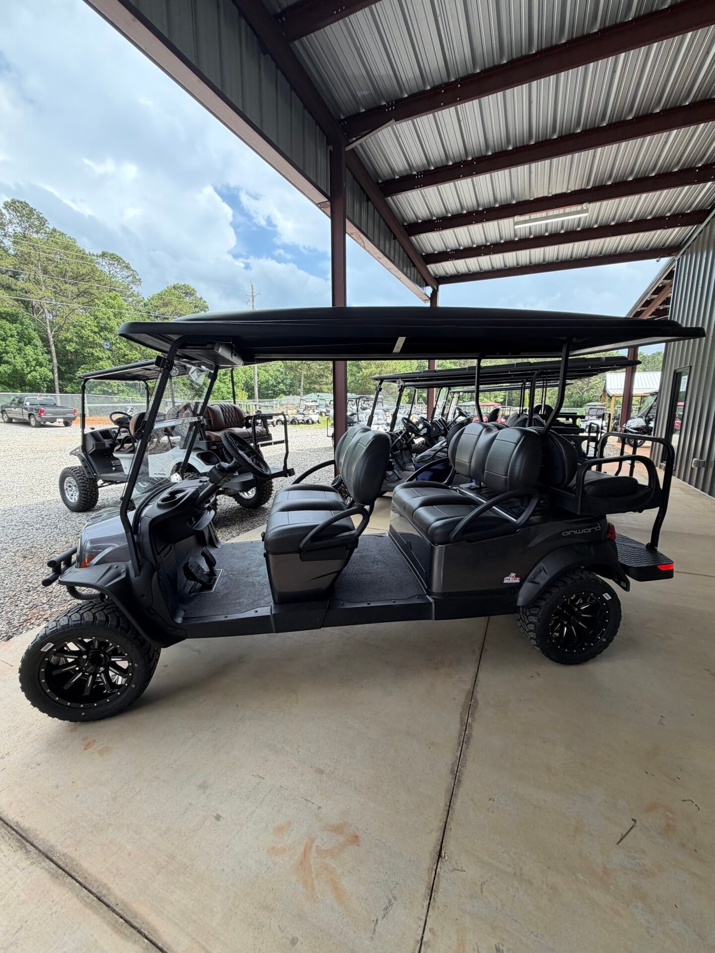 2027 Club Car Onward Lifted 6-Passenger Gas | Midnight Silver - Image 9