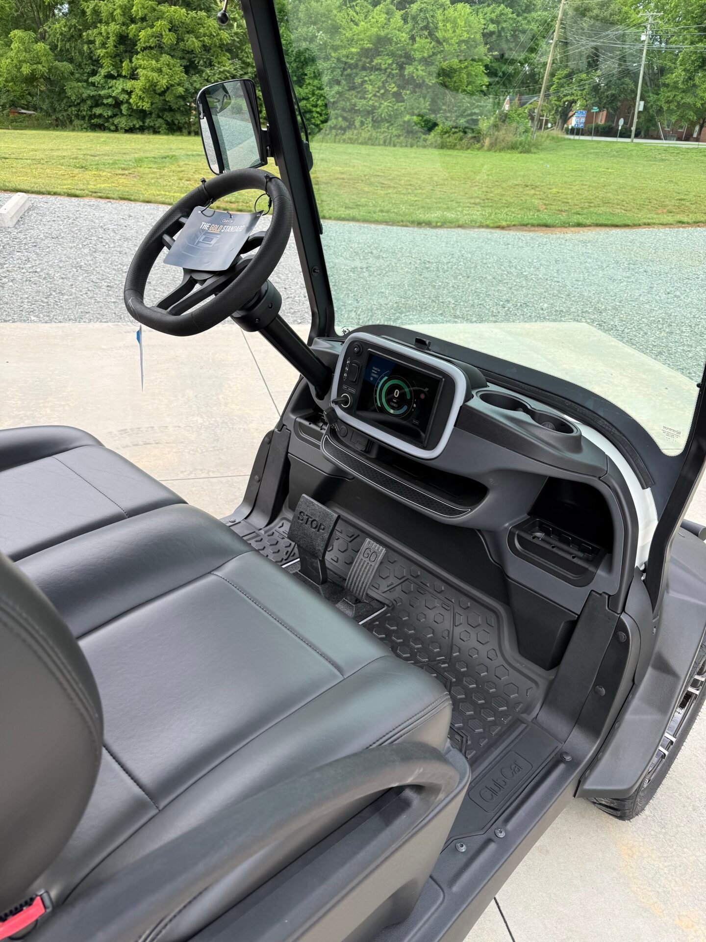 2027 Club Car Onward 4 Forward XR LSV 4-Passenger Lithium - Image 6