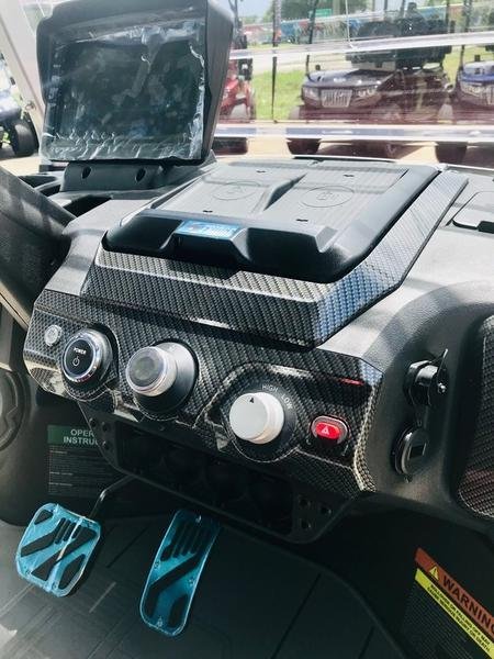 2025 Evolution D-Max GT4 Flamenco Red | 4-Seater with 24-Speaker Sound - Image 2