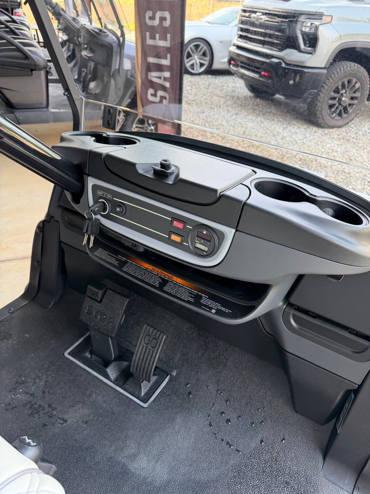 2027 Club Car Onward Lifted 6-Passenger Gas | Custom White - Image 7